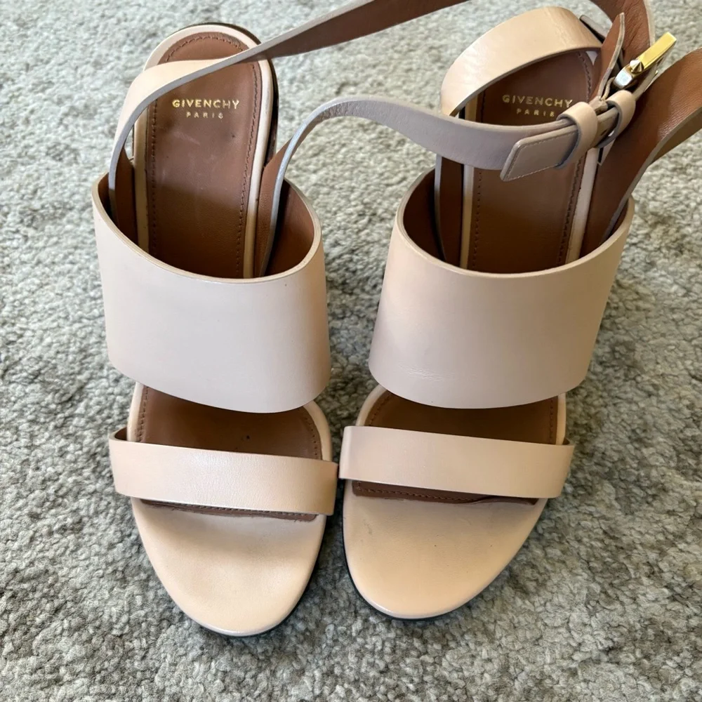 Givenchy Nude Block Heel Sandals - Picture 4 of 9